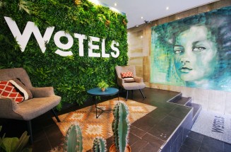 Lizbona lato hostel lobby.jpg