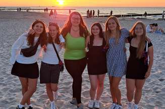 Ustka - Foczka Camp - obóz Aktorski  & Wellbeing "Poznaj siebie na scenie i poza nią"