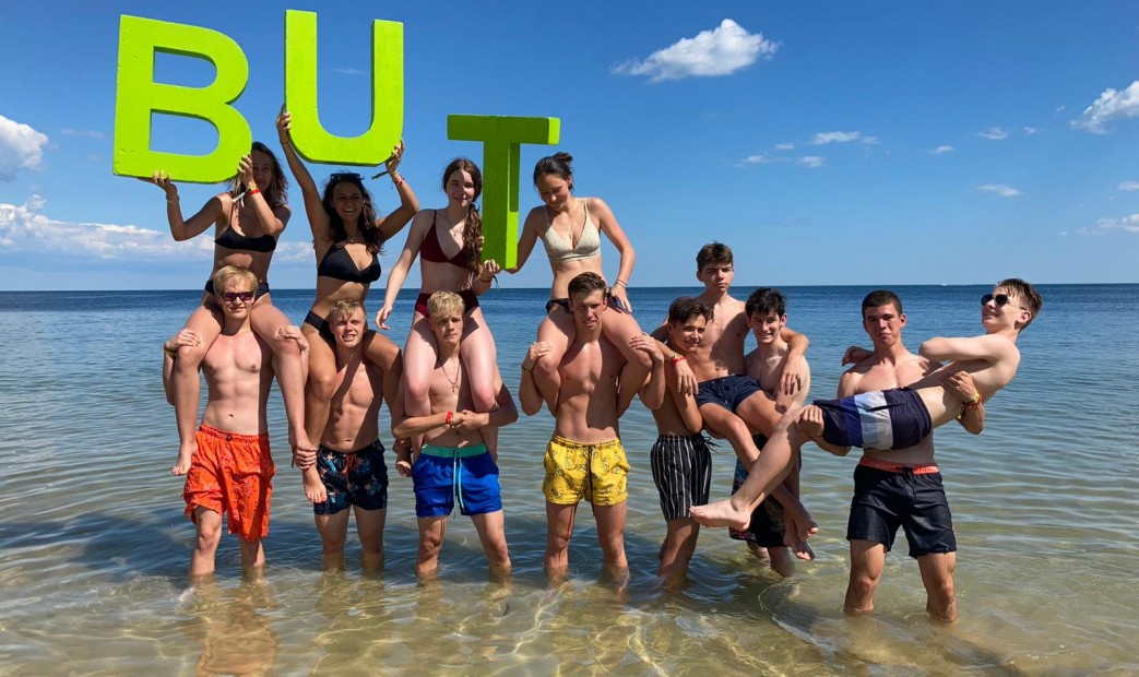 relaks na plaży w Złotych Piaskach